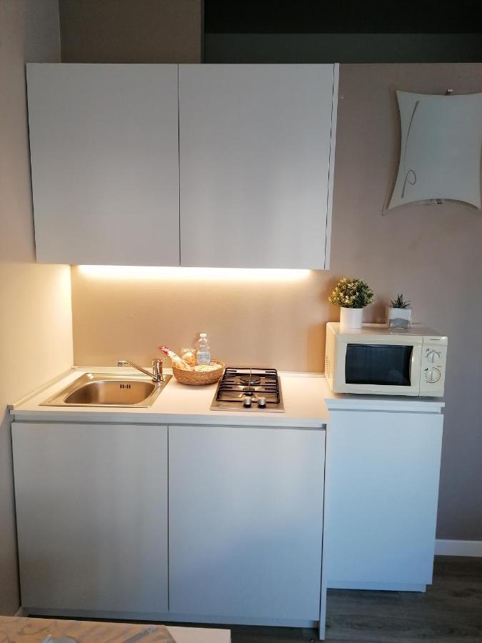 Bed Da Anna Hotell Peschiera del Garda Rum bild