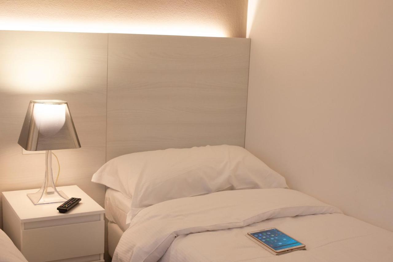 Bed Da Anna Hotell Peschiera del Garda Exteriör bild