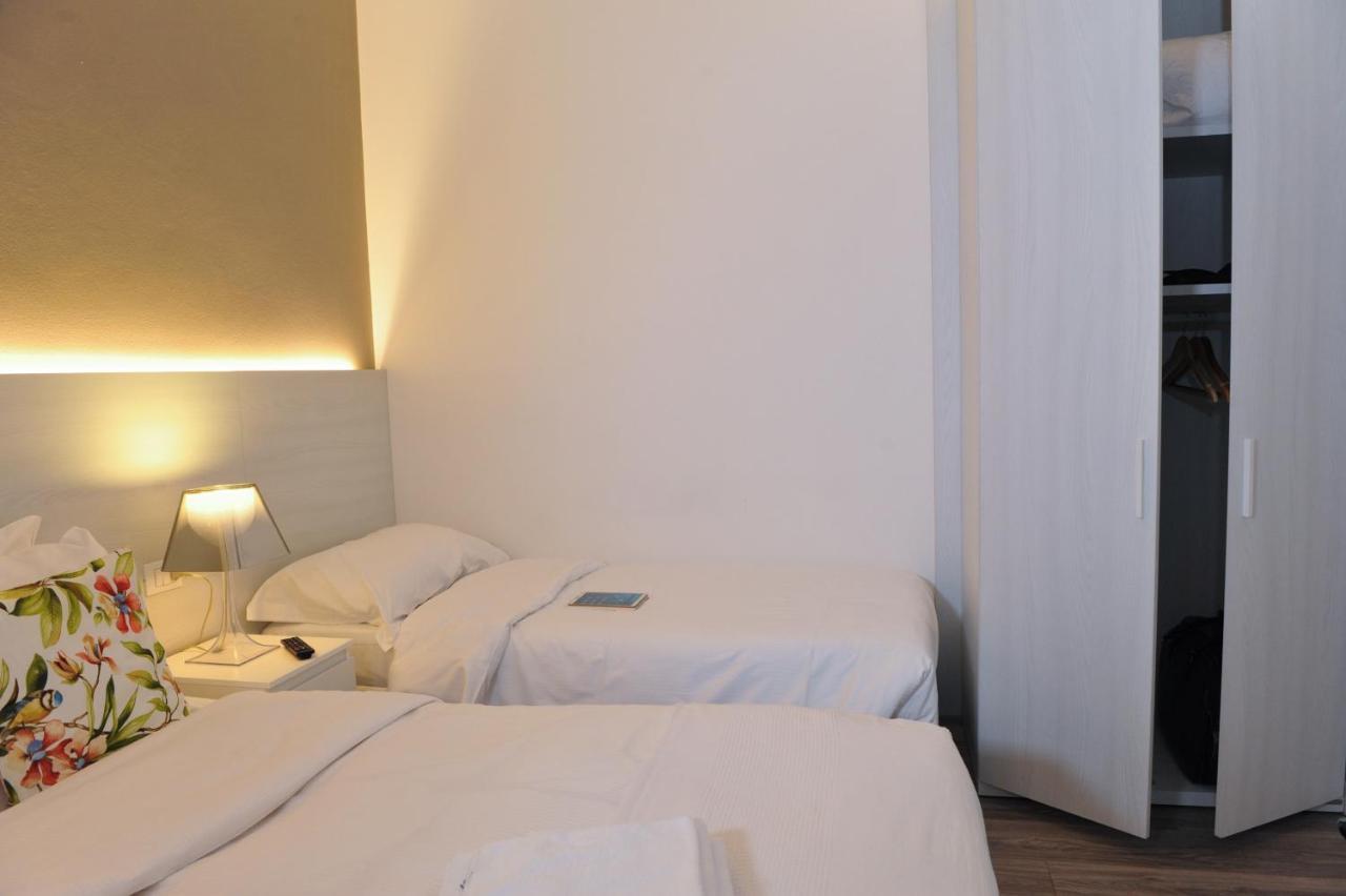 Bed Da Anna Hotell Peschiera del Garda Exteriör bild
